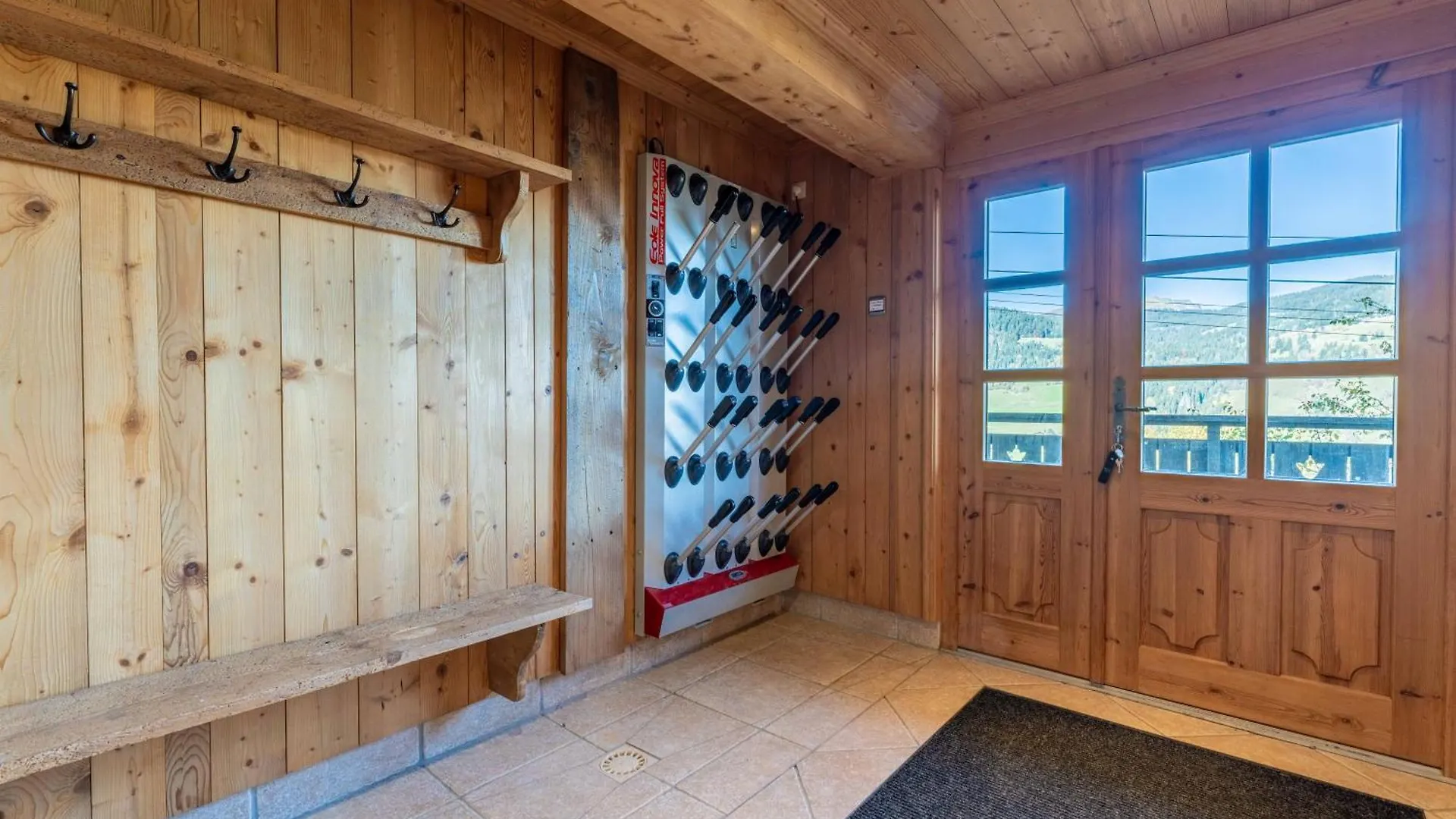 Chalet Les Oyats - Ski In Ski Out Megève
